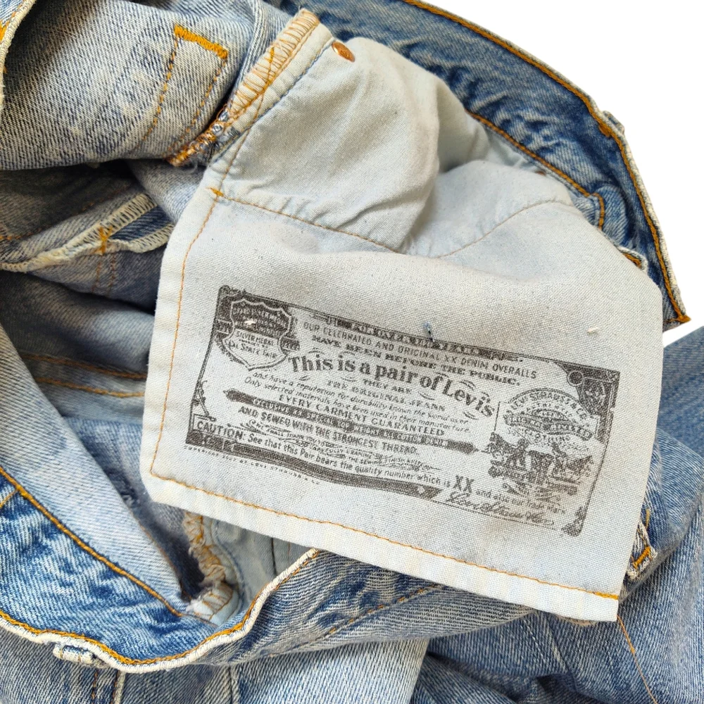 Levi's 501 Light Wash Re Worked Vintage Tapered Jeans Art To Wear Size 34 Mended - Picture 6 of 10